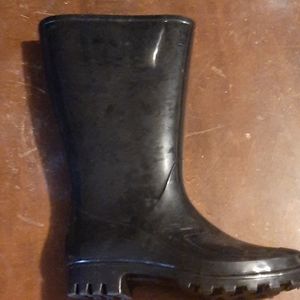 Rain boots